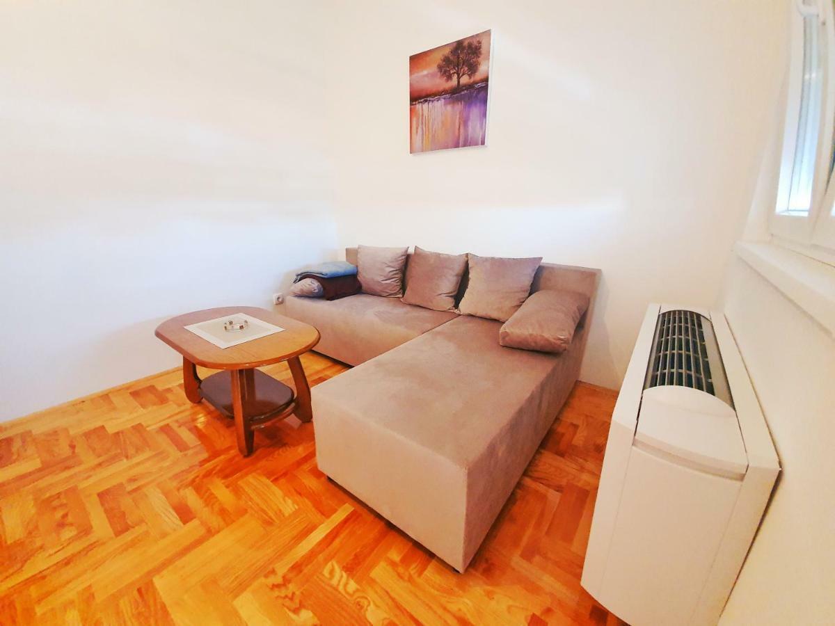 Apartman 44 Bijeljina Exterior photo
